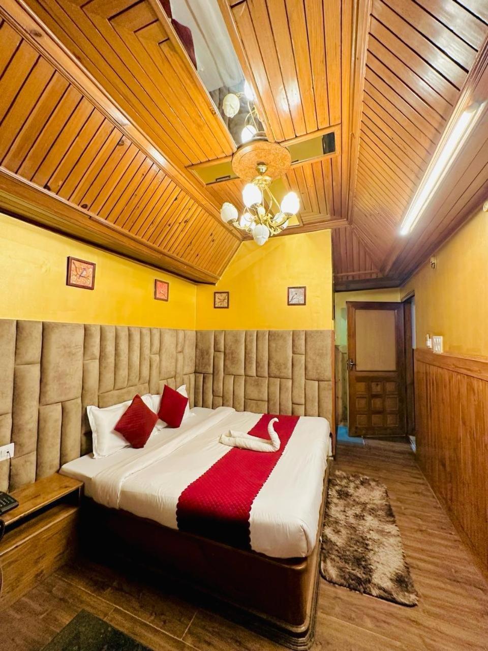 Hotel Avalanche Шімла Екстер'єр фото
